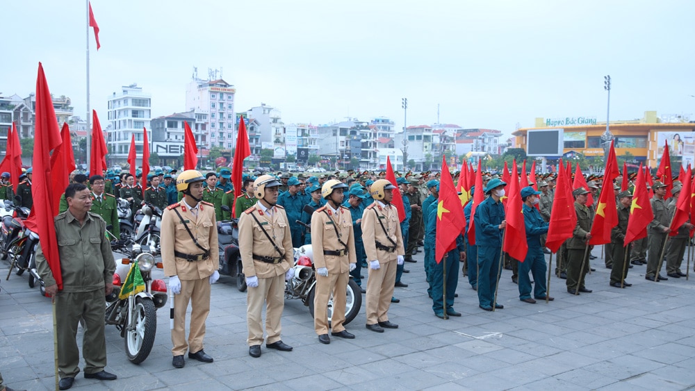 Bắc Giang, Đồng loạt, ra quân, thực hiện đợt, cao điểm, tấn công, trấn áp, tội phạm, bảo đảm, an ninh trật tự, Tết Nguyên đán, Giáp Thìn 2024