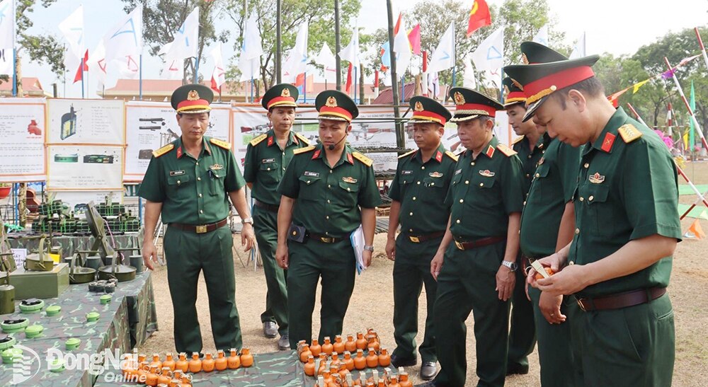 Cải tiến mô hình học cụ, nâng chất huấn luyện tốt nhất là một trong 3 nội dung đợt thi đua đột kích ở Sư đoàn 309