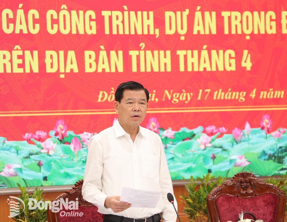 Ủy viên Trung ương Đảng, Bí thư Tỉnh ủy Nguyễn Hồng Lĩnh phát biểu tại hội nghị