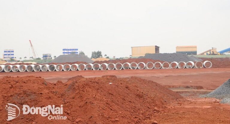 Đề xuất UBND tỉnh xem xét cho khai thác vật liệu san lấp từ Sân bay Long Thành để thi công đường cao tốc Biên Hòa - Vũng Tàu