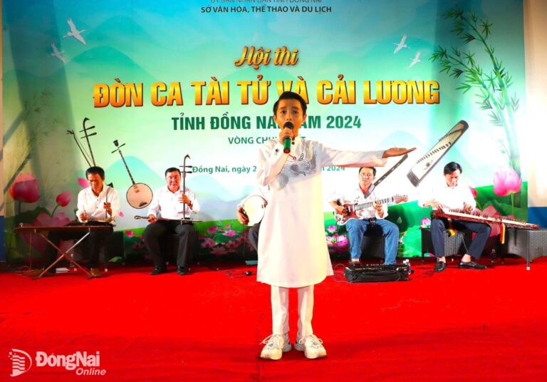 24 thí sinh tham gia vòng chung kết Giọng ca tài tử và cải lương tỉnh Đồng Nai