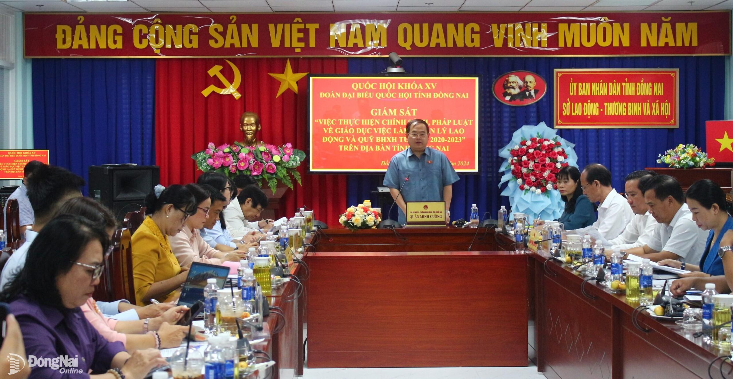 Toàn cảnh buổi giám sát. Ảnh: Lan Mai