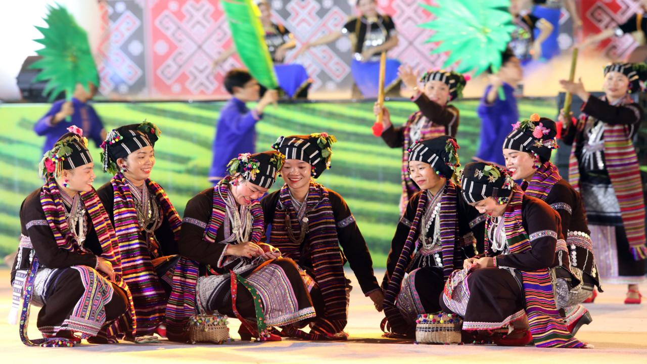 Khai mạc Ngày hội văn hóa các dân tộc dưới 10 nghìn người tại Lai Châu ảnh 4