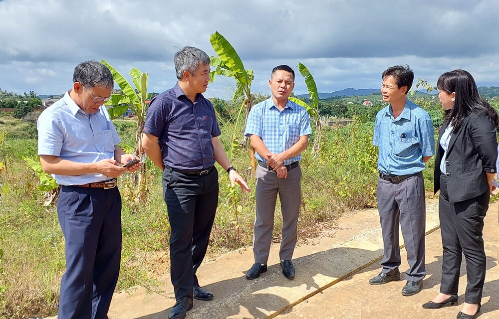 Lãnh đạo huyện Đức Trọng đi kiểm tra thực tế công tác quản lý trật tự đô thị, trật tự xây dựng trên địa bàn