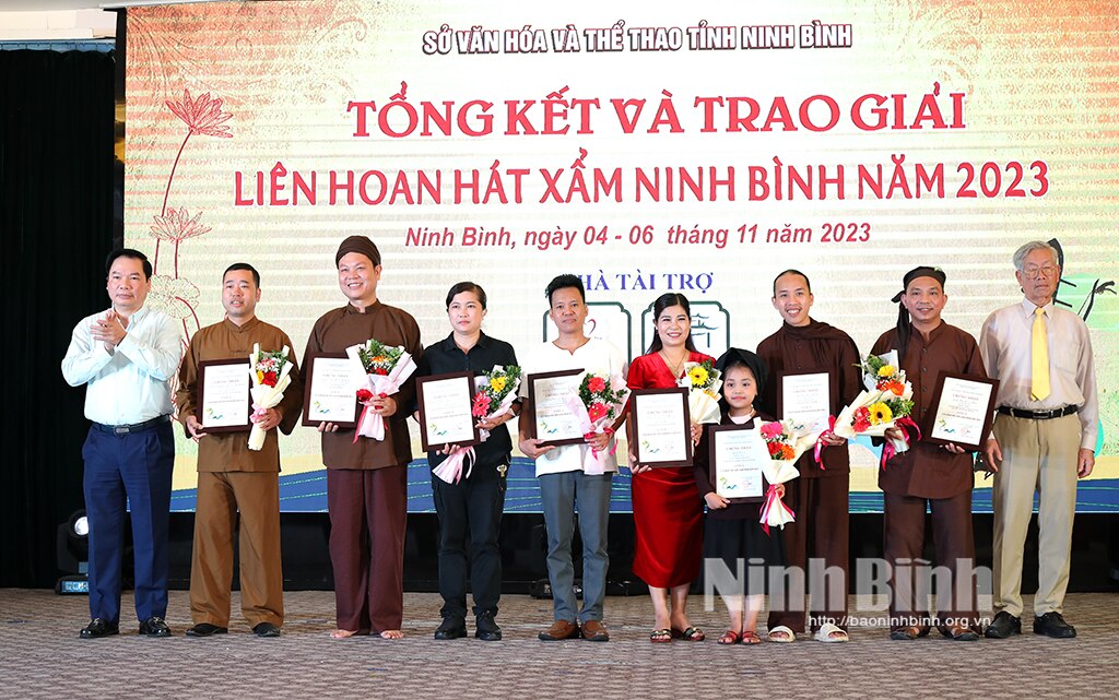 Tổng kết trao giải bế mạc Liên hoan hát Xẩm Ninh Bình mở rộng 2023