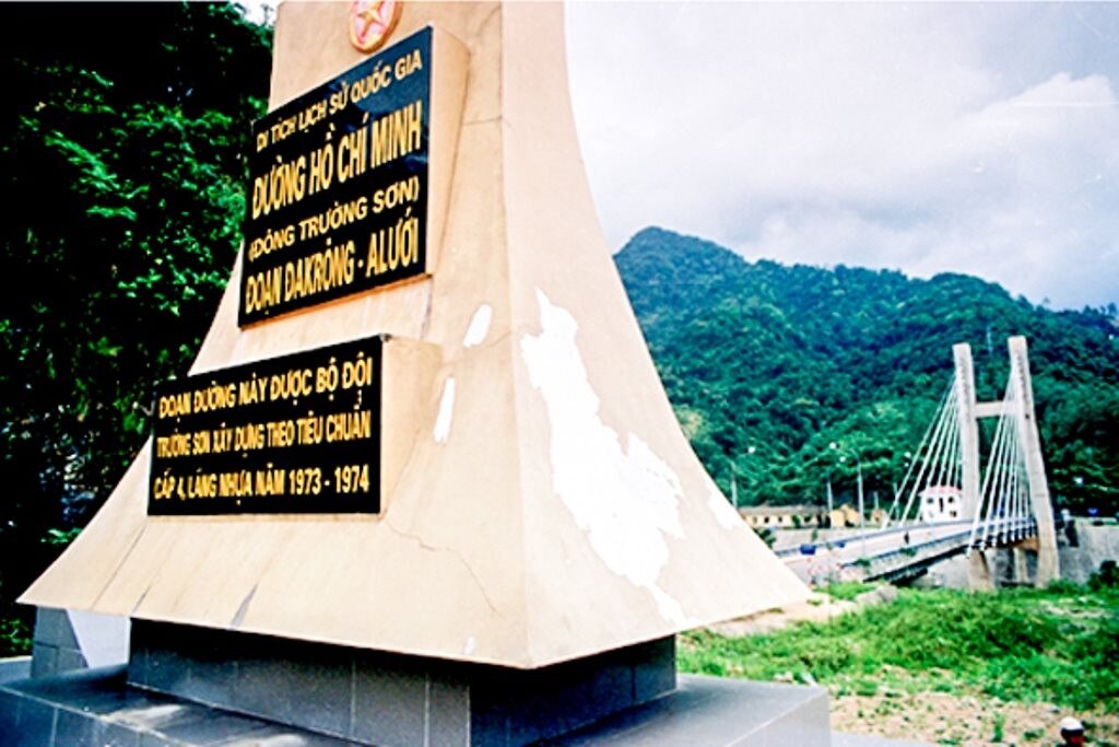 8-cau-dakrong-noi-duong-hcm-qua-a-luoi.jpg