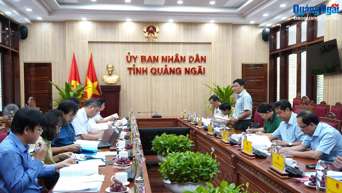 Quang cảnh buổi làm việc.