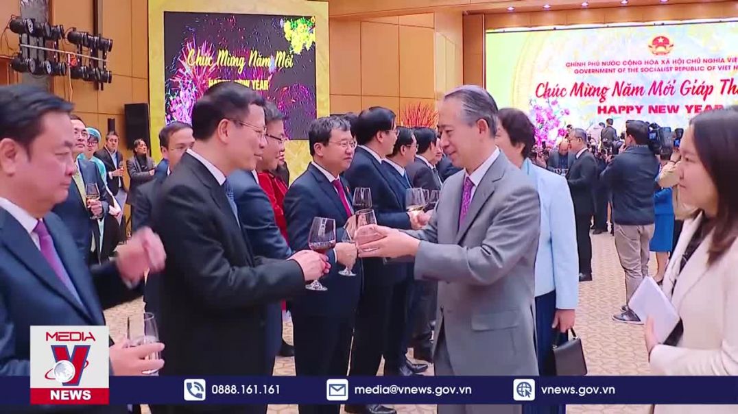 ⁣Thủ tướng Phạm Minh Chính chiêu đãi Đoàn ngoại giao