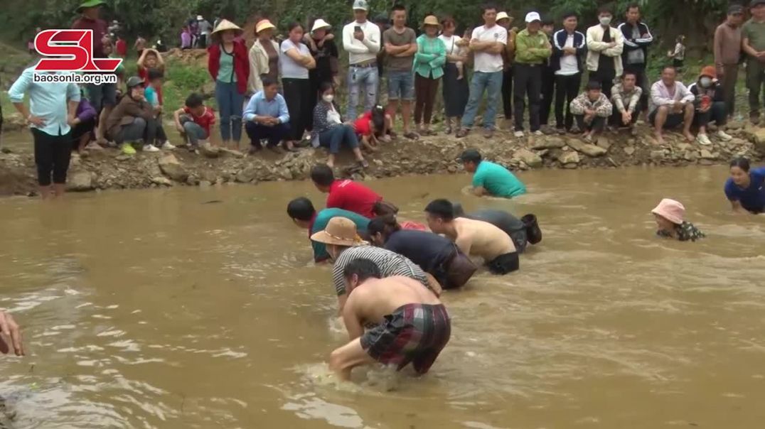 Lễ hội bắt cá ở Chiềng Hoa