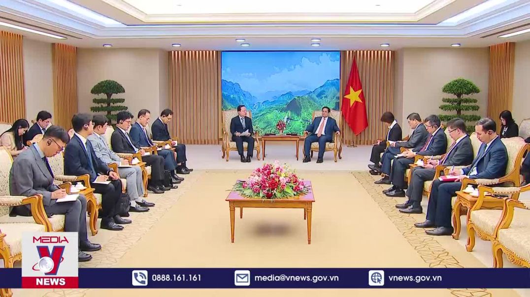 ⁣Thủ tướng Phạm Minh Chính tiếp Tổng giám đốc tài chính Samsung