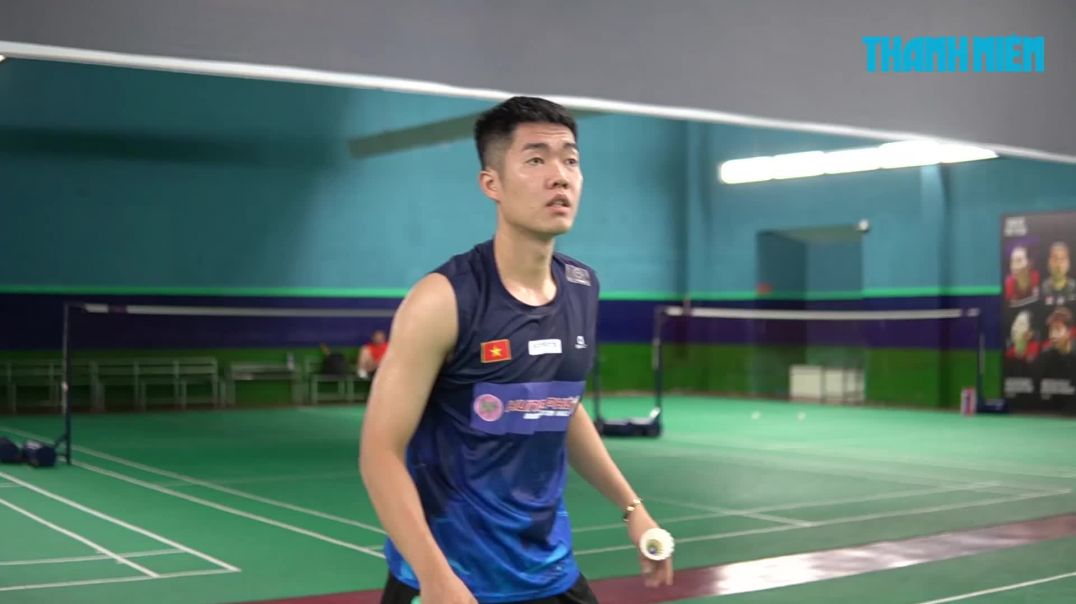 ⁣Lê Đức Phát đánh bại tay vợt Đức cao 1,91 m, dẫn đầu bảng K Olympic