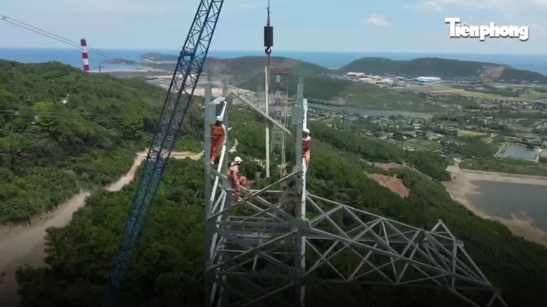 ⁣Toàn cảnh đường dây 500kV mạch 3 qua Hà Tĩnh trước ngày về đích