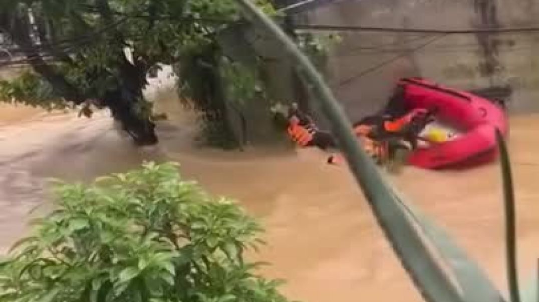 Những hình ảnh không thể quên trong trận bão Yagi lịch sử