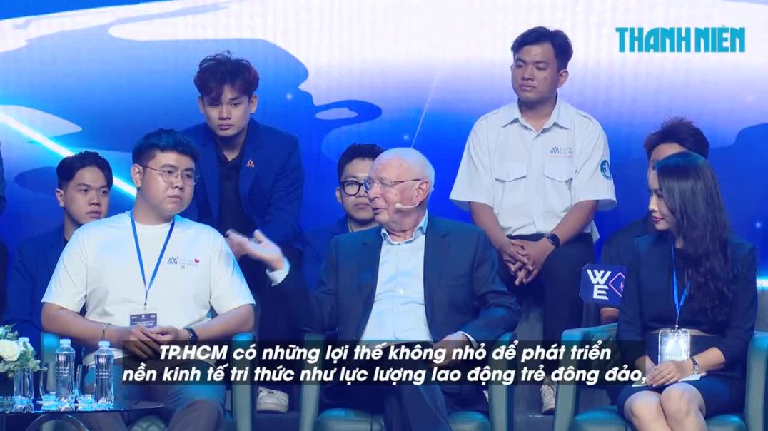 ⁣Chủ tịch Diễn đàn Kinh tế Thế giới: ‘Giới trẻ Việt Nam cần trang bị kiến thức, kỹ năng mới để thích 