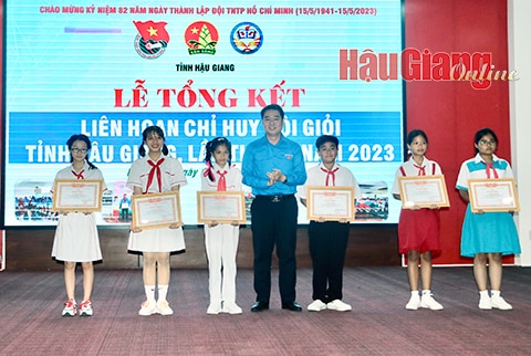 16 liên đội tham gia Liên hoan chỉ huy Đội giỏi lần thứ VII - Vietnam.vn