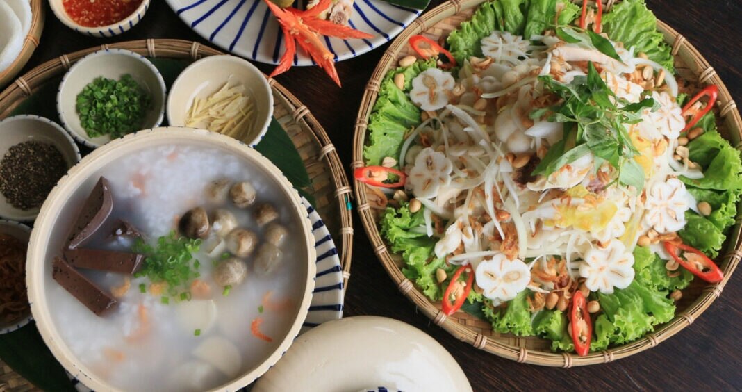 Famous Binh Duong specialties and hot trending mangosteen chicken salad