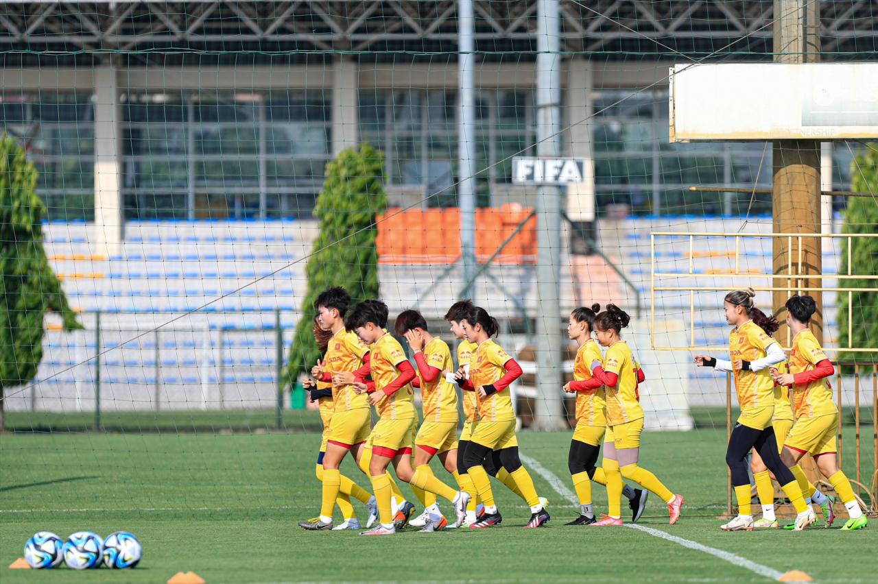 Ngày 26.5, đội tuyển nữ Việt Nam tiếp tục có buổi tập tại sân bóng Trung tâm đào tạo bóng đá trẻ Việt Nam.