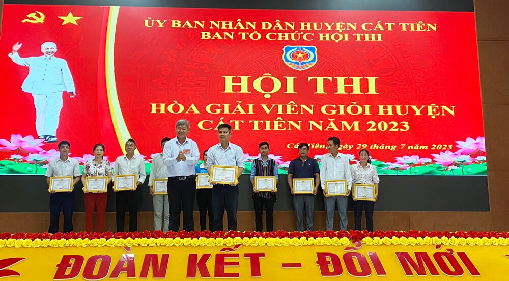 Cát Tiên: 9 đội tham gia hội thi “Hòa giải viên giỏi” năm 2023 - Vietnam.vn