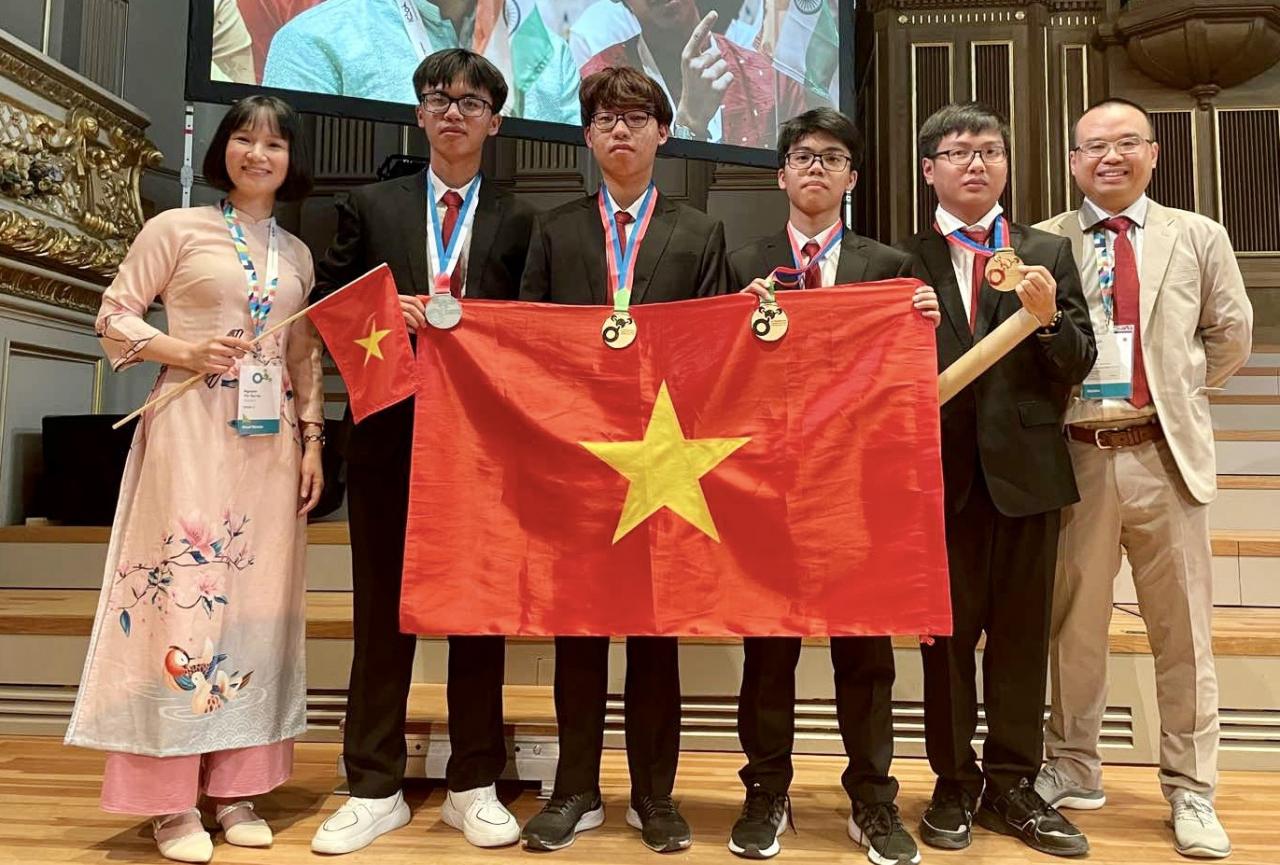 Vietnam won three gold medals at the 2023 International Chemistry