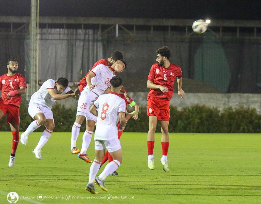 Watch the penalty shootout of 11m to help Vietnam U23 win the Southeast  Asian championship 