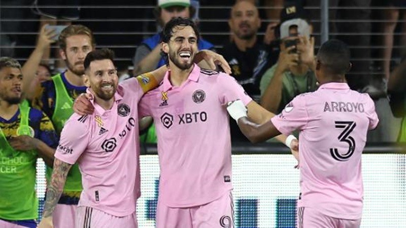 Lionel Messi leads Inter Miami to a 3-1 victory against Los Angeles FC