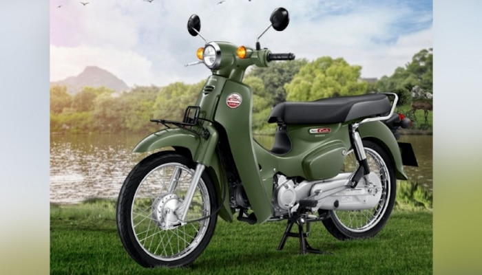 Close-up of 2024 Honda Super Cub in the "land of golden temples