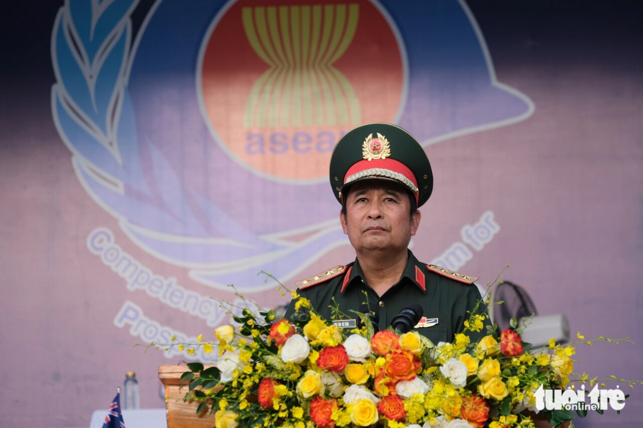 Thượng tướng Phùng Sĩ Tấn - phó tổng tham mưu trưởng Quân đội nhân dân Việt Nam - Ảnh: HÀ THANH