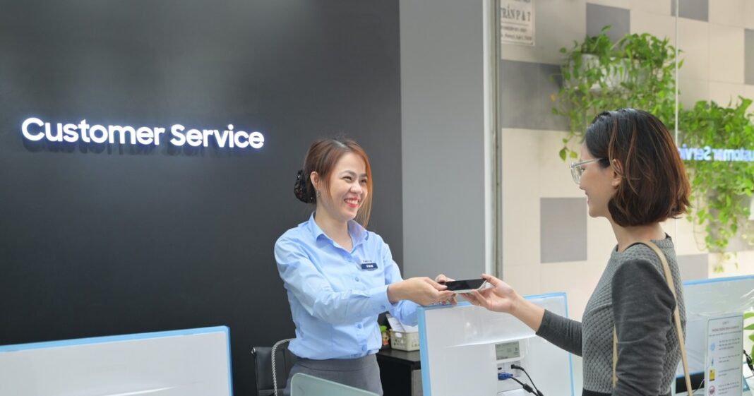 Samsung Việt Nam ghi dấu ấn với dịch vụ hướng đến môi trường
