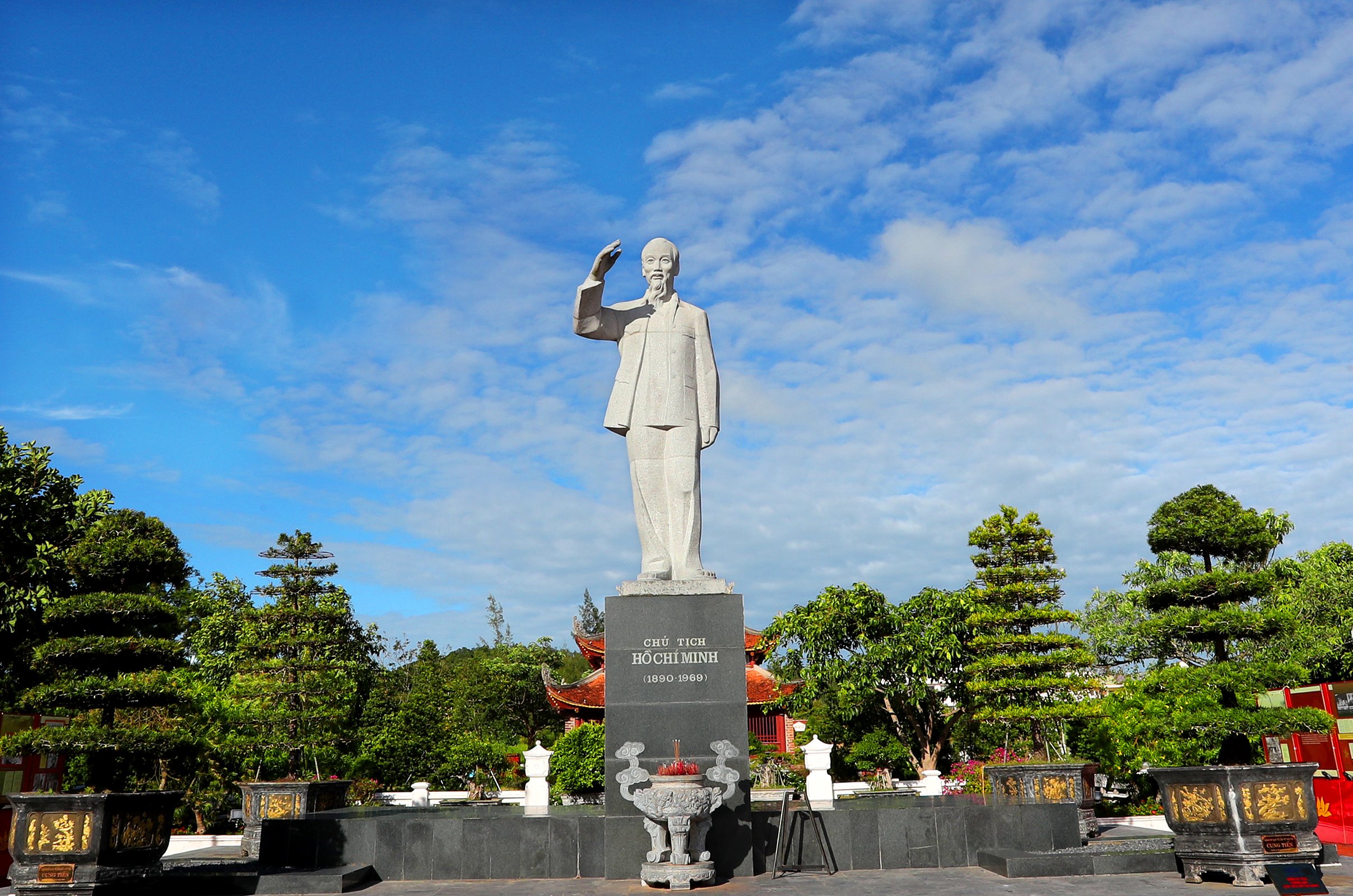 Будучи преисполнены решимости протянуть руку помощи в век океана -  Vietnam.vn