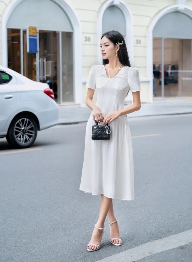 October honors the beauty of Vietnamese women through modern fashion ...