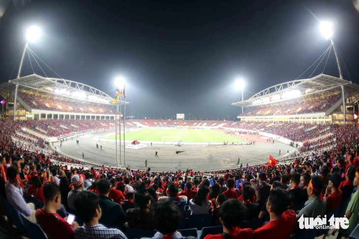 Sân Mỹ Đình trong một trận đấu của đội tuyển Việt Nam - Ảnh: NGUYÊN KHÔI