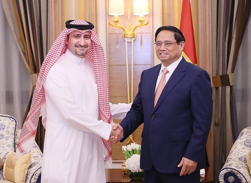 [Ảnh] Thủ tướng tiếp lãnh đạo tập đoàn Saudi Arabia đang đầu tư tại Việt Nam ảnh 4