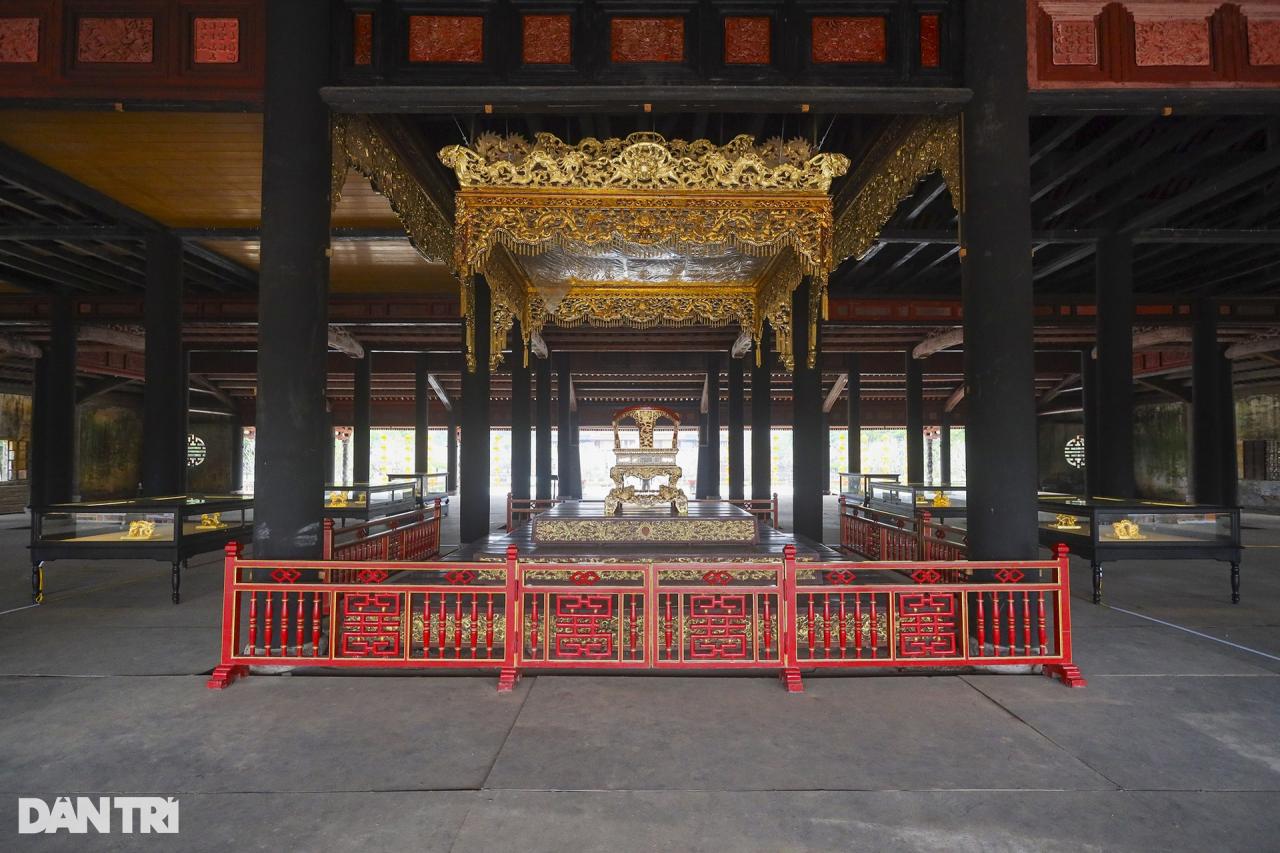 Ngắm bộ sưu tập rồng triều Nguyễn trong điện Thái Hòa - 12