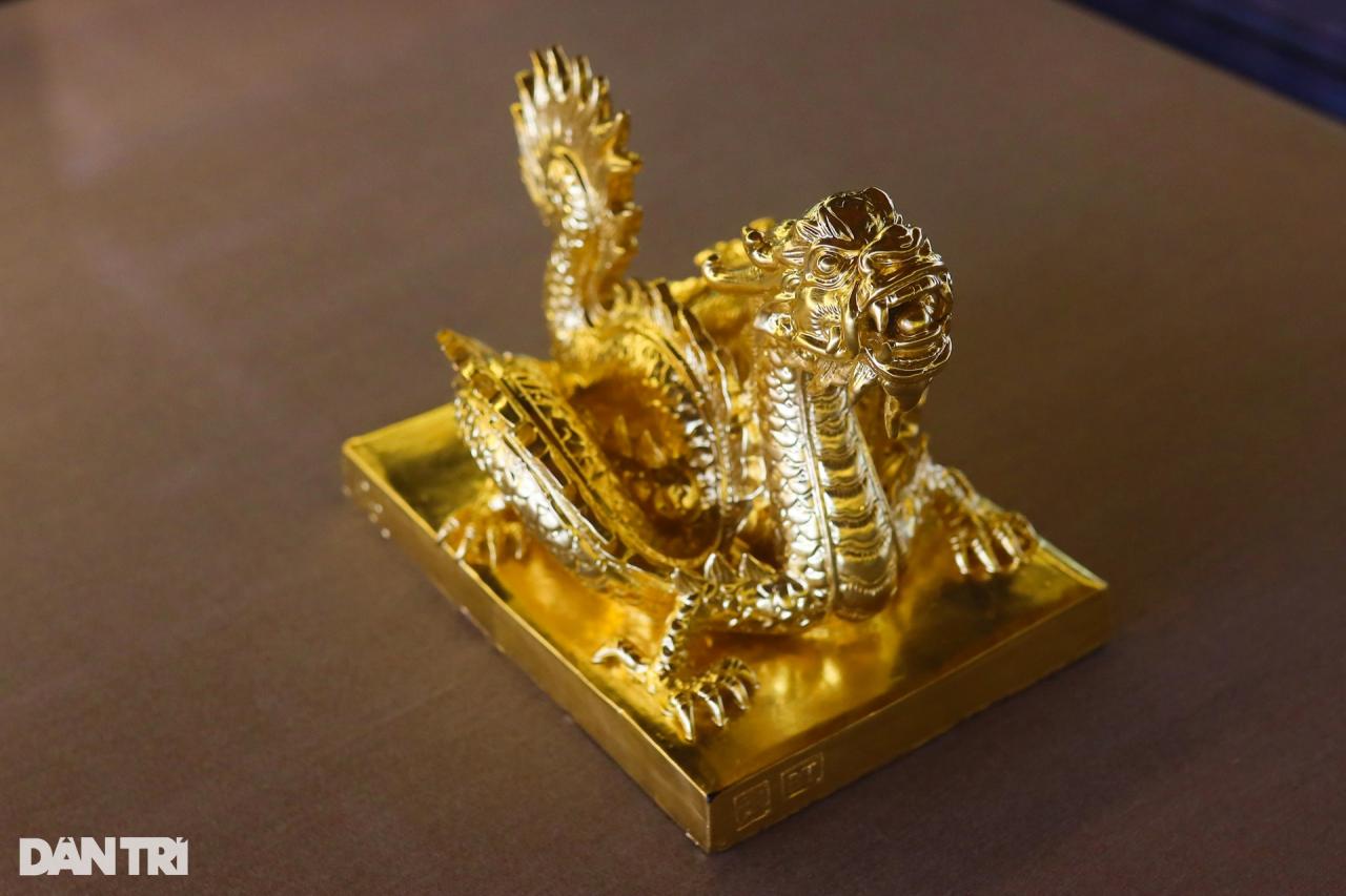 Ngắm bộ sưu tập rồng triều Nguyễn trong điện Thái Hòa - 6