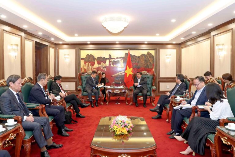 Bộ trưởng Nguyễn Chí Dũng tiếp các đồng Chủ tịch Ủy ban Kinh tế Việt Nam